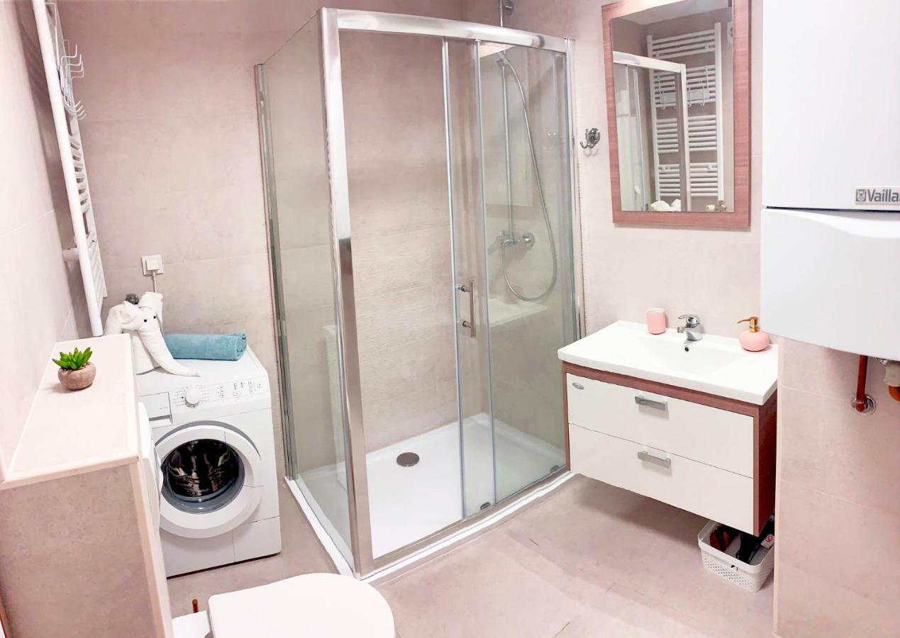 Central Bus Station Apartment 자그레브 외부 사진